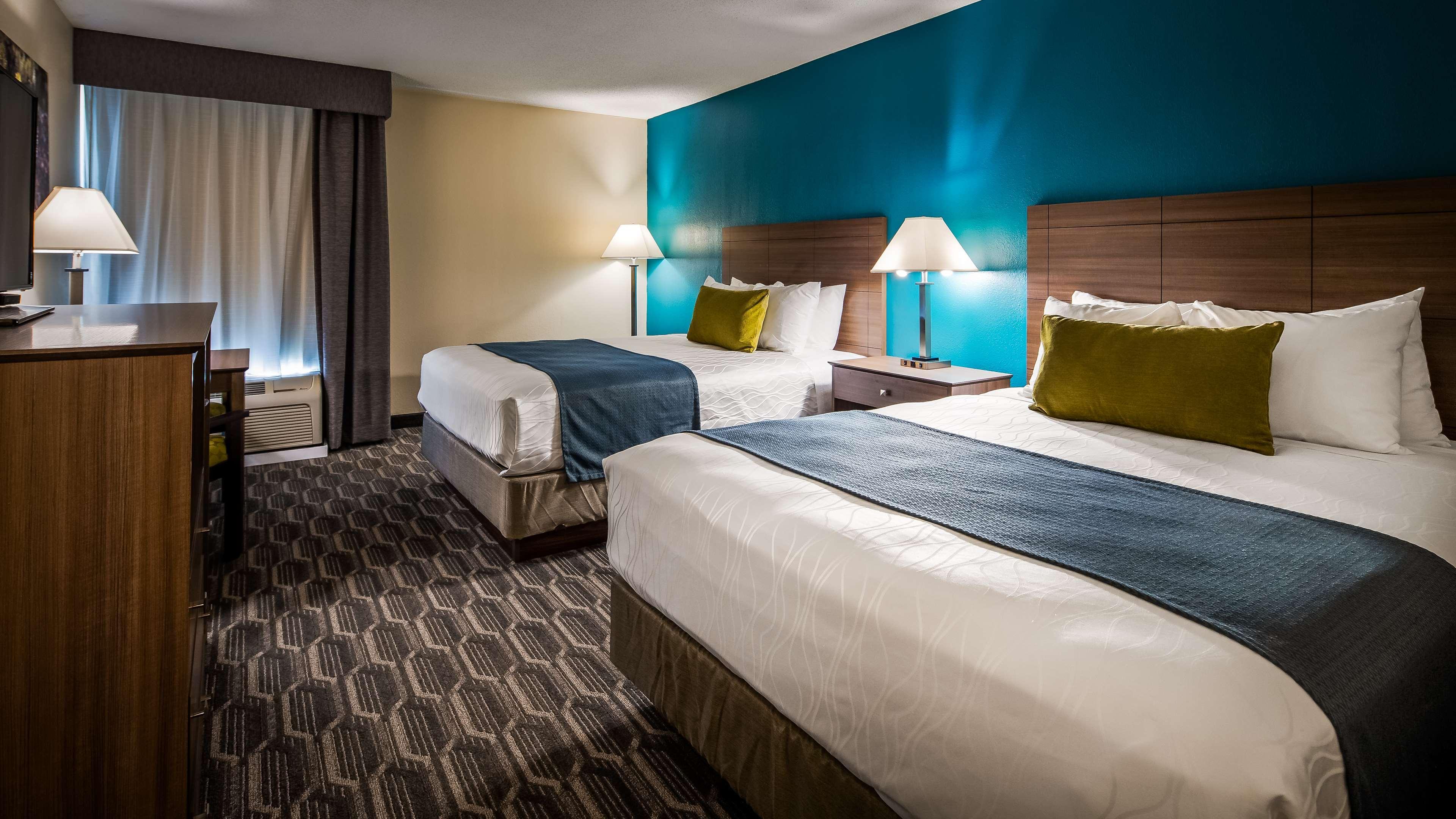 Best Western Plus Yadkin Valley Inn & Suites Jonesville Kültér fotó